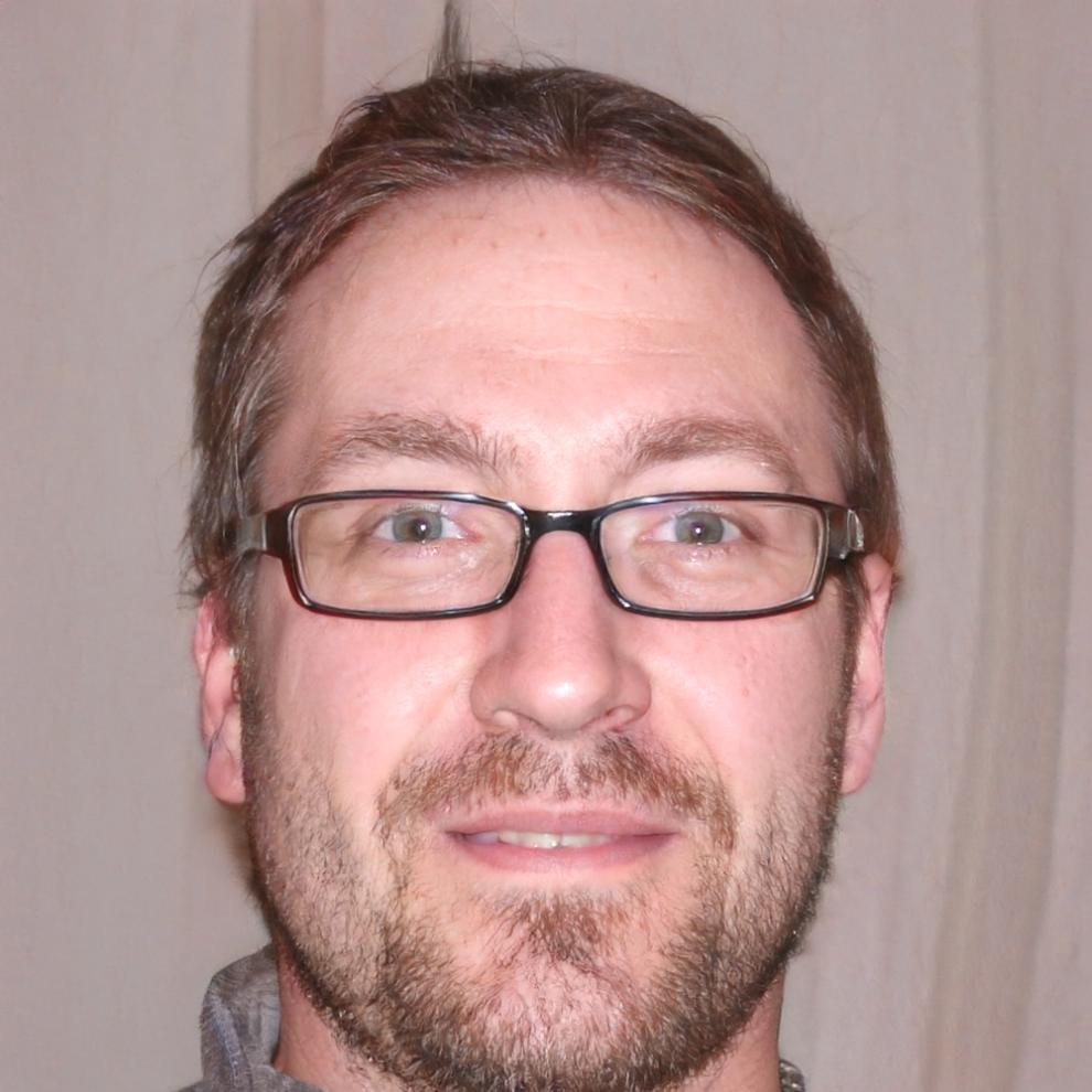 Dimitris Papadakis, Senior Financial Systems Architect